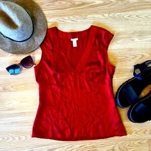 Perfect Fit Old Navy Brand Women’s Red Silk Top Women’s M Medium